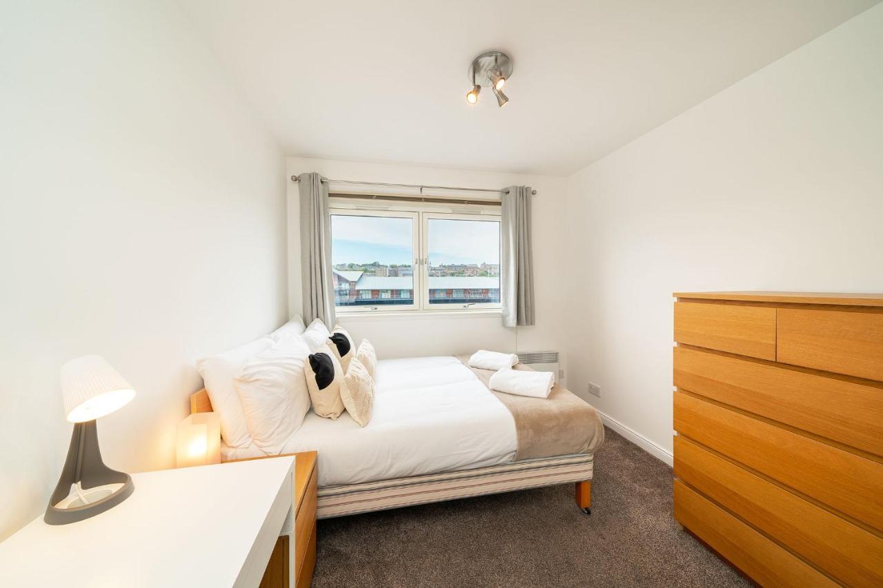 Quayside Apartment Dundee Bagian luar foto