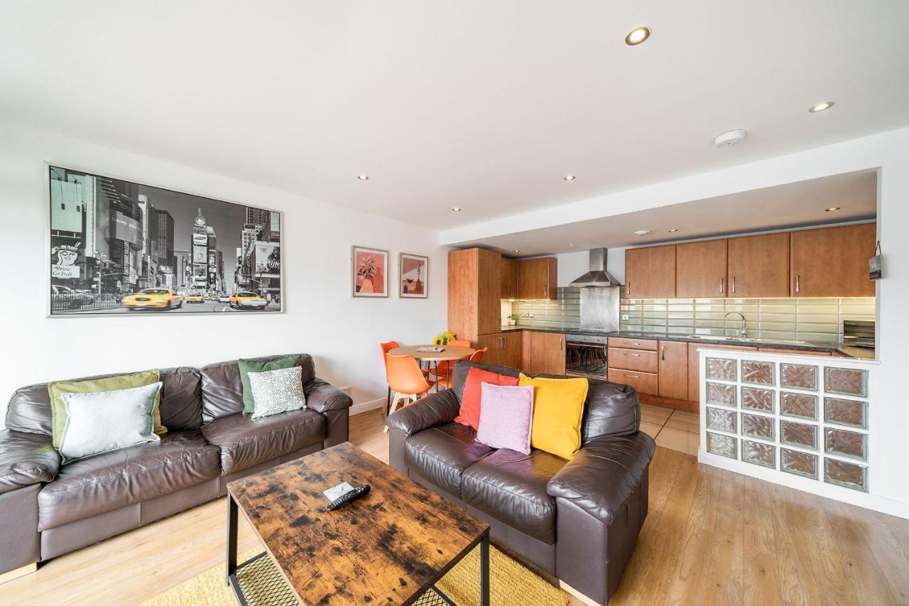Quayside Apartment Dundee Bagian luar foto