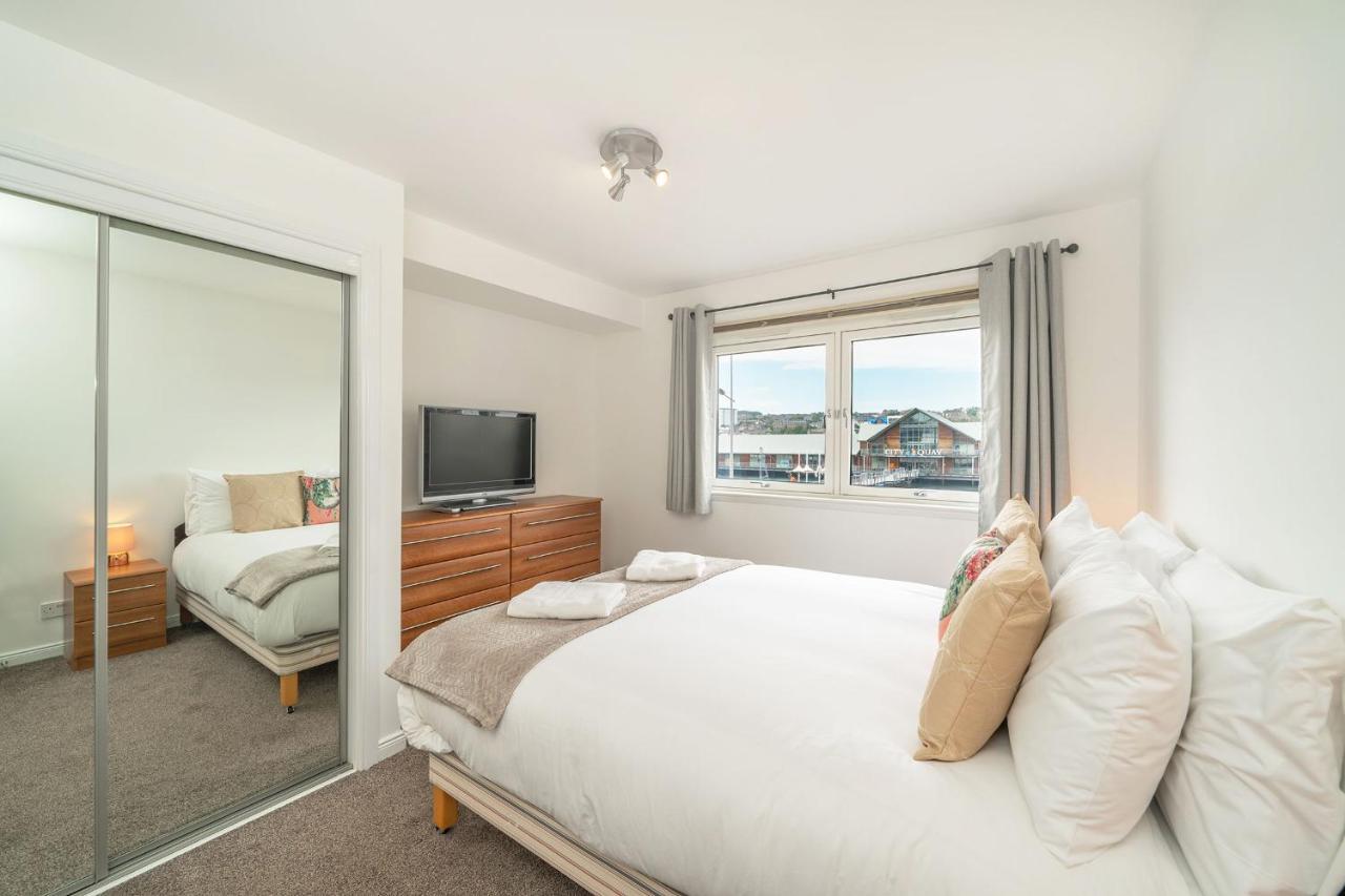 Quayside Apartment Dundee Bagian luar foto