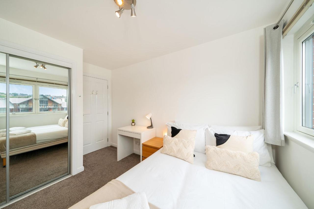 Quayside Apartment Dundee Bagian luar foto